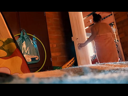 ❤️ 我的叔叔跟着我进了浴室，他在我洗澡的时候干了我。 at porn zh-cn.mypornpics.ru❌❤